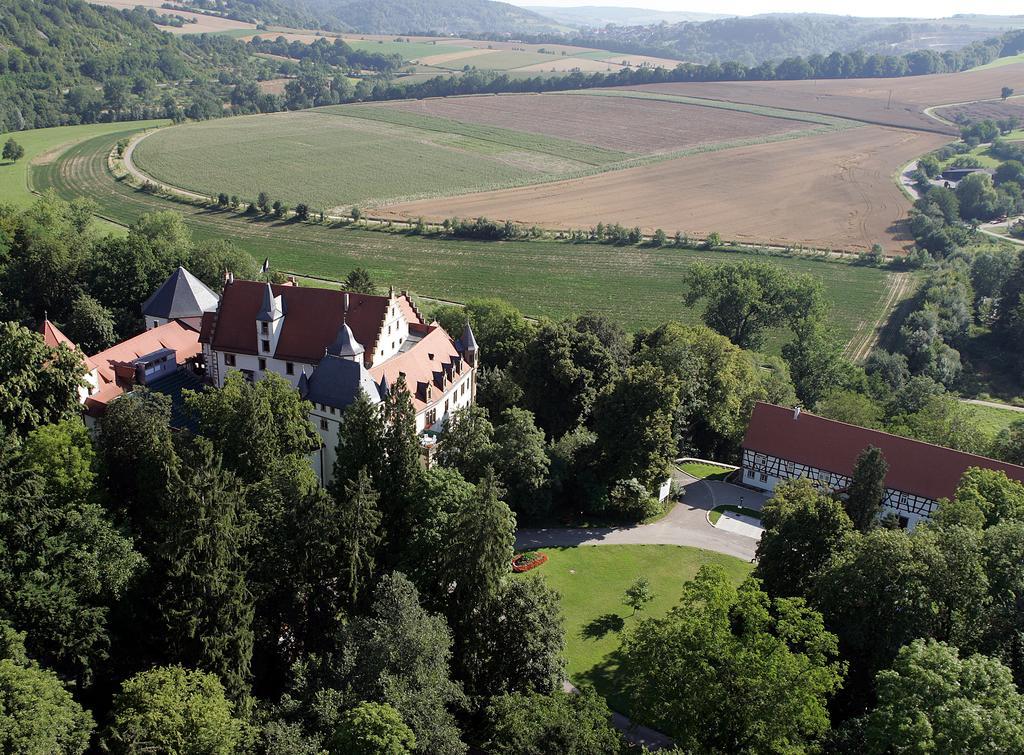 Schlosshotel Gotzenburg Ягстгаузен Екстер'єр фото