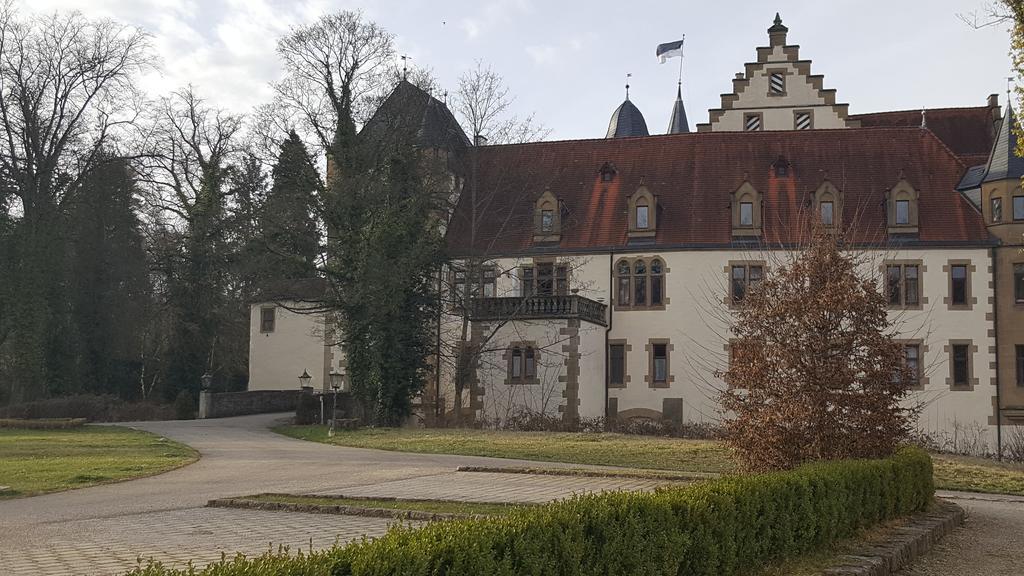 Schlosshotel Gotzenburg Ягстгаузен Екстер'єр фото
