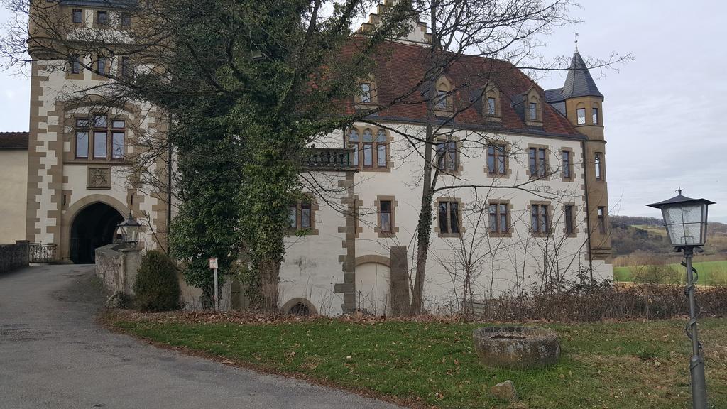Schlosshotel Gotzenburg Ягстгаузен Екстер'єр фото