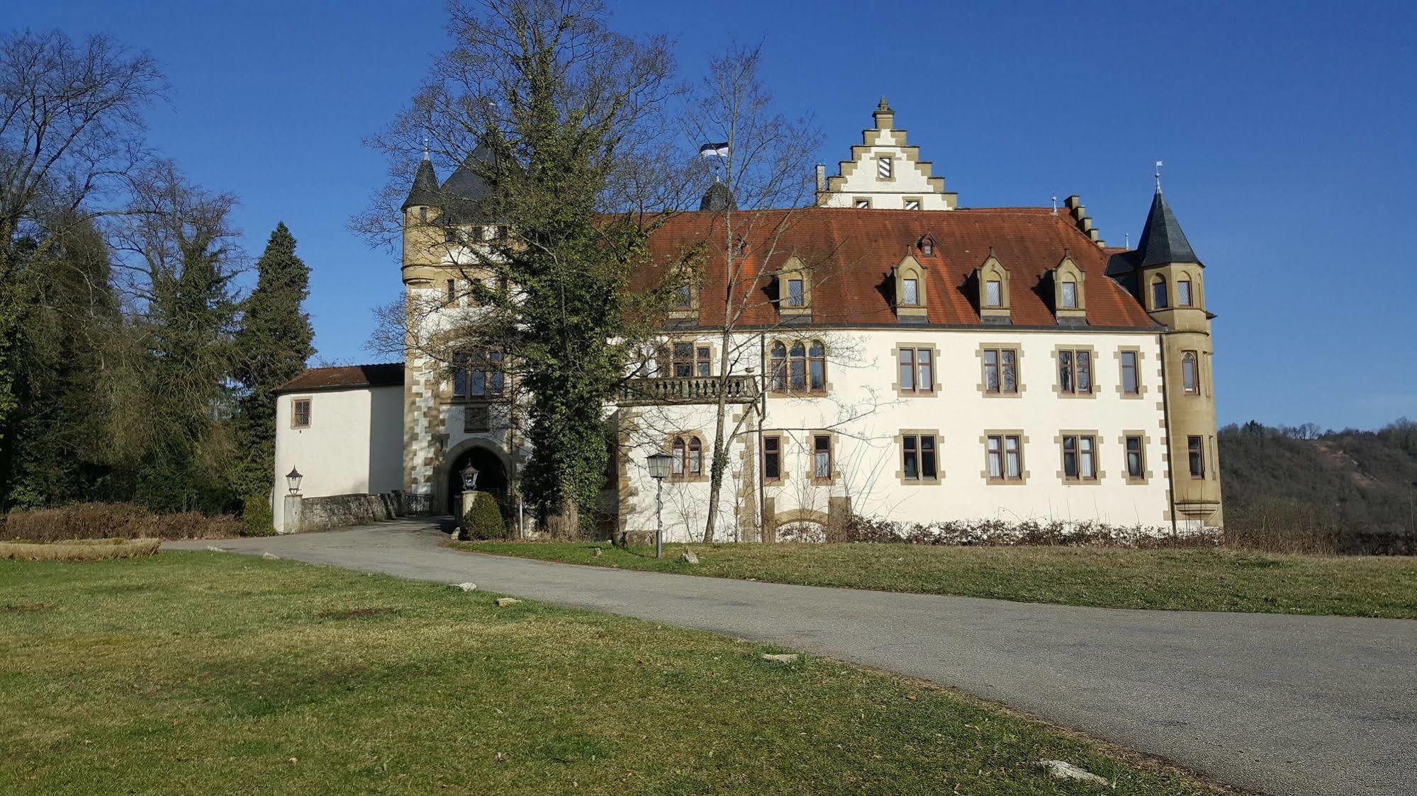 Schlosshotel Gotzenburg Ягстгаузен Екстер'єр фото