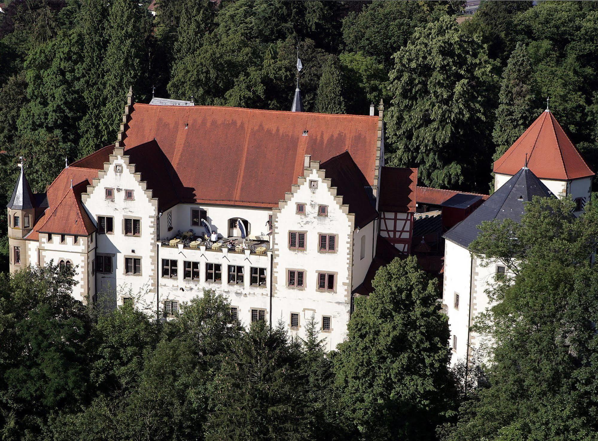 Schlosshotel Gotzenburg Ягстгаузен Екстер'єр фото