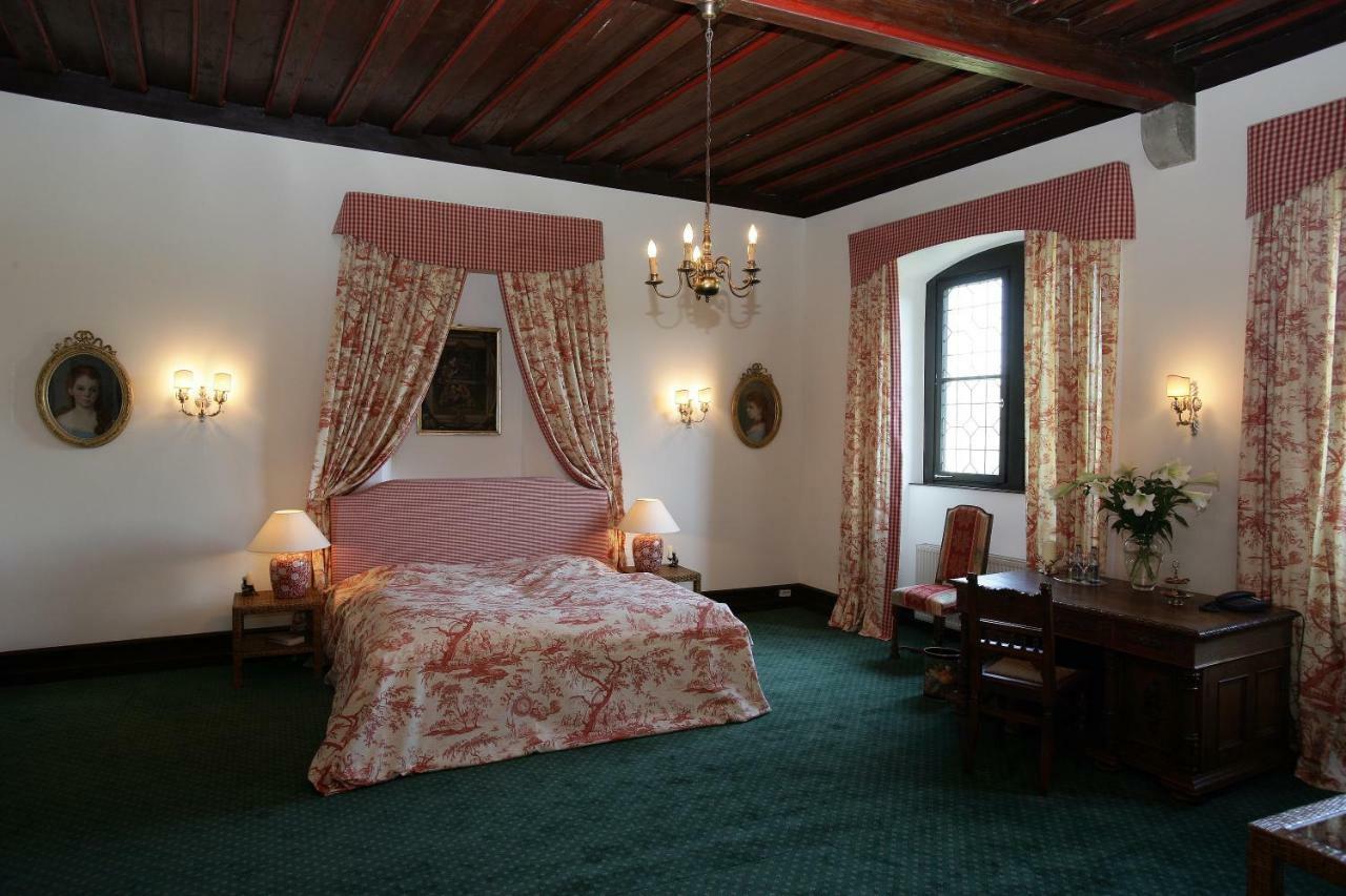 Schlosshotel Gotzenburg Ягстгаузен Екстер'єр фото